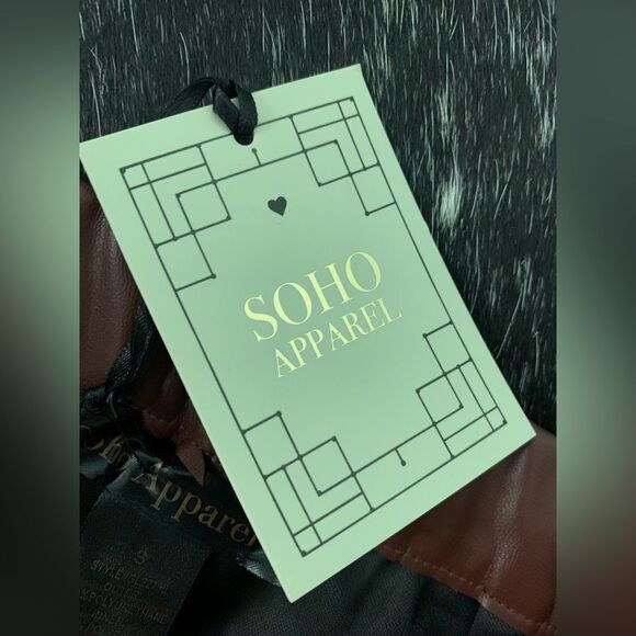 NWT!! Faux Leather Skinny’s - Picture 7 of 10